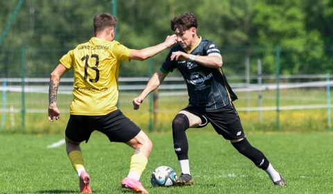 Iskra Księginice nie poddaje się(FOTO)