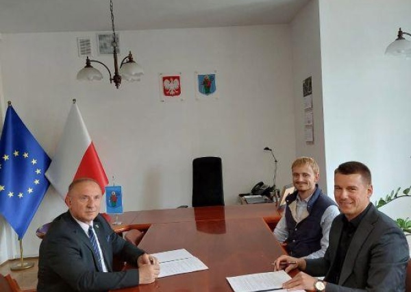 Milion złotych na bezpieczeństwo mieszkańców. Ruszy przebudowa drogi w Olszanach