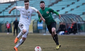 Dwie transferowe bomby w regionie! Bednarski w Odrze Ścinawa, Wacławczyk w Arce Trzebnice