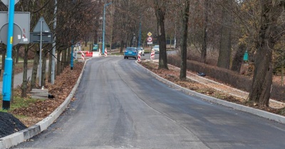 Trwa remont Powstańców Śląskich (FOTO)