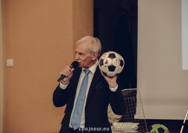 „Historia piłki nożnej w Chojnowie” – promocja książki Stanisława Horodeckiego