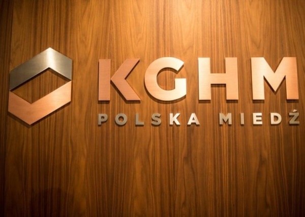 Federacja Związków Zawodowych w KGHM chce spotkania z prezesem miedziowego koncernu