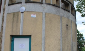 W Przychodni Rejonowej w Chojnowie rusza wymiana windy. Inwestycja poprawi bezpieczeństwo i komfort pacjentów