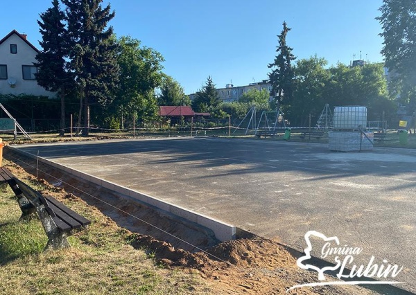 W Szklarach Górnych powstaje kompleks sportowy