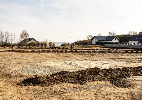 Rywalizują w B-klasie i grać będą na stadionie za 5 baniek... 