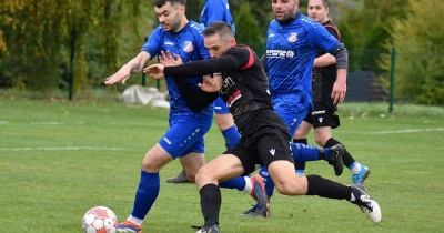 Mewa w pościgu za liderem (FOTO)