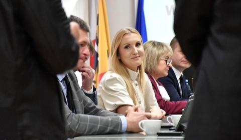 Radna zrezygnowała z pracy w zarządzie powiatu. Starosta ma problem
