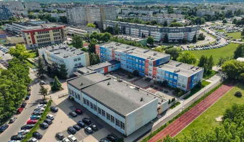 Z niżem demograficznym trudno walczyć. Nowy rozdział SP nr 3 w Polkowicach