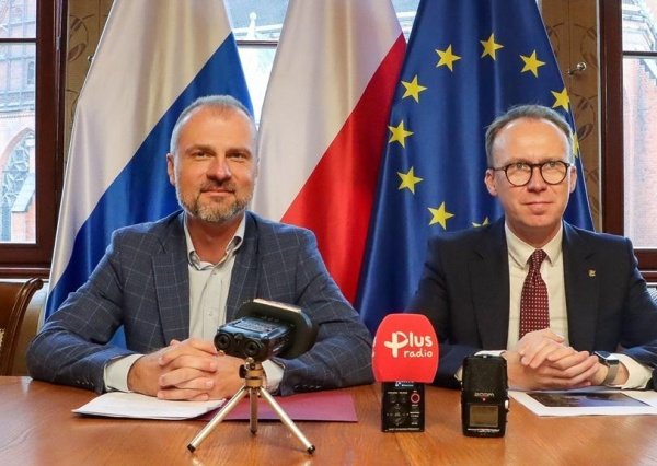Marszałek dorzucił kasę na remont hali sportowej w Legnicy