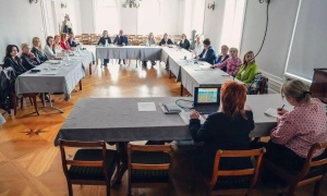 W Polkowicach o kierunkach rozwoju gminnej oświaty. Na pierwszym miejscu dobro dzieci!