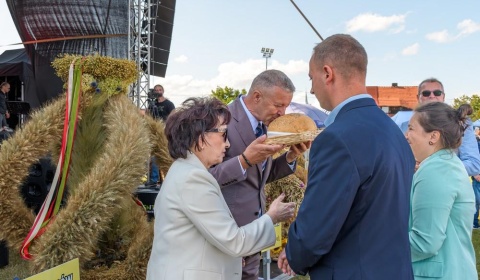 Święto Plonów w Męcince: wielki korowód i wyjątkowi goście (FOTO)