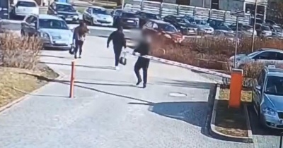 Kryminalni z Lubina zatrzymali mężczyznę, który uszkodził 2 szlabany. Straty to blisko 19 tysięcy złotych