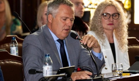 Wymienią kopciuchy. Tylko nie wiadomo kiedy i ile...