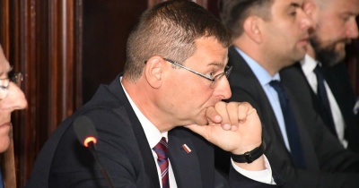 Uwaga pod nogi! Mieszkańcy alarmują, a konkretnego terminu napraw brak