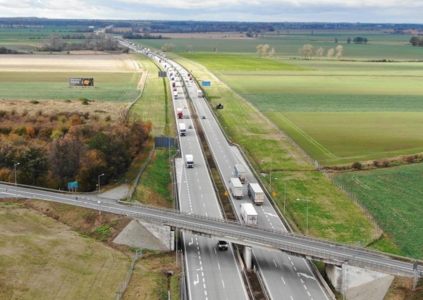A4 będzie przebudowywana. Bedzie mniej zjazdów z autostrady
