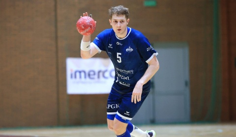 Beniaminek Ligi Centralnej rywalem Siódemki Miedź