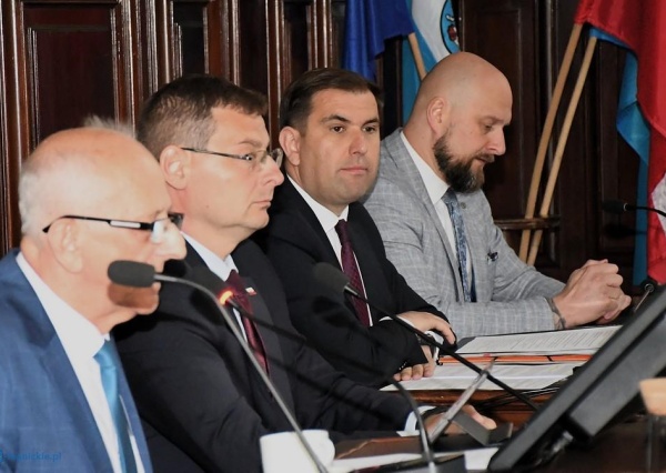 Burmistrz Jawora: „Zagrożone są  miliony złotych z UE”