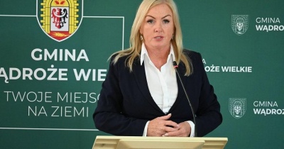 Historyczne absolutorium dla E.Jedleckiej, wójt gminy Wądroże Wielkie
