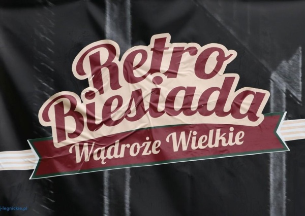 Zapraszamy na Retro Biesiadę do Wądroża Wielkiego. Samochodowe perełki do zobaczenia w niedzielę