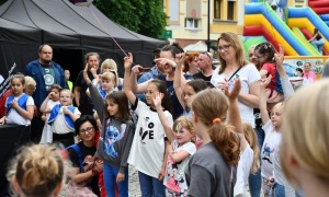 Dzień Dziecka na legnickim rynku (FOTO)