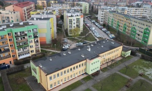 Ratusz kończy z oświatą. Będzie taniej i cieplej 