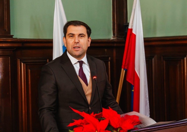 Budżet uchwalony. PiS wsparł Koalicję Obywatelską !