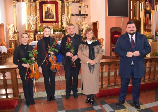 Międzynarodowy Festiwal Koncertów Organowych. Koncert w Prochowicach (FOTO)