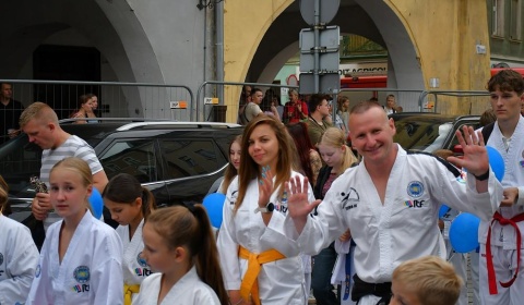 Dołącz do Sportowej Akademii Taekwon-do i rozpocznij sportową przygodę ze sportami walki.