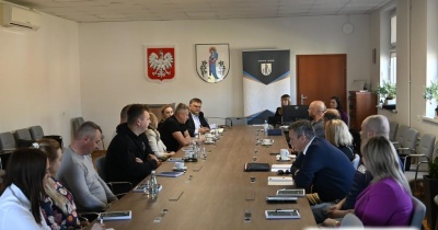 Przedsiębiorcy przy jednym stole