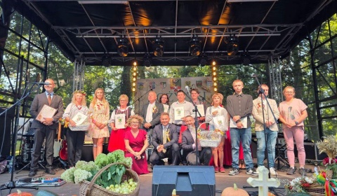 Wygrał chleb z „serduchem” i wieniec z wizerunkiem Maryi 