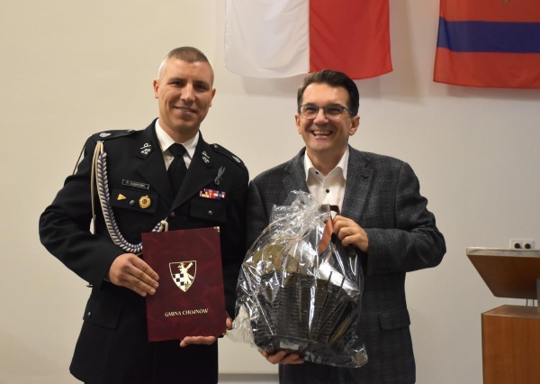 OSP Rokitki z nowym garażem