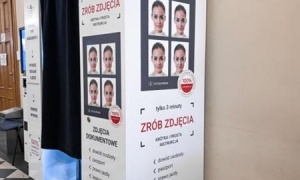 Fotobudka w Wydziale Spraw Obywatelskich