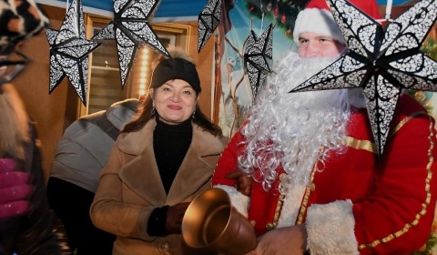 Magia świąt na prochowickim Rynku  (FOTO)