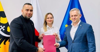 Zielona energia się opłaca. Wszystkim