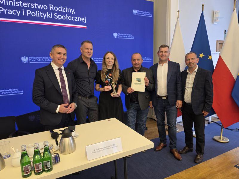 Poseł A.Sikora: KGHM jest w centrum mojej i rządu premiera D.Tuska uwagi. To brylant polskiej ...