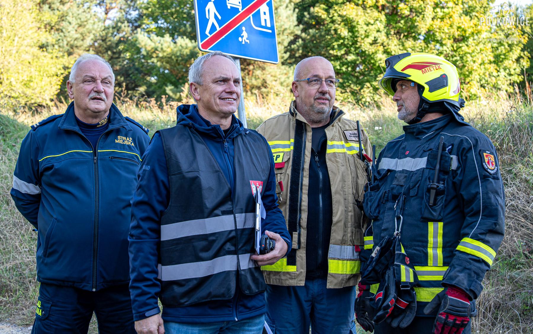 Guzice w ogniu –służby w akcji 