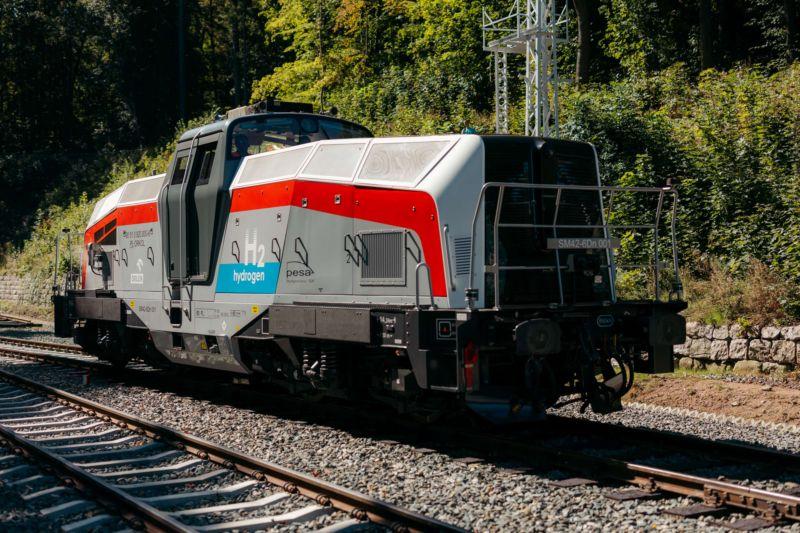 Wodorowa lokomotywa na torach Dolnego Śląska