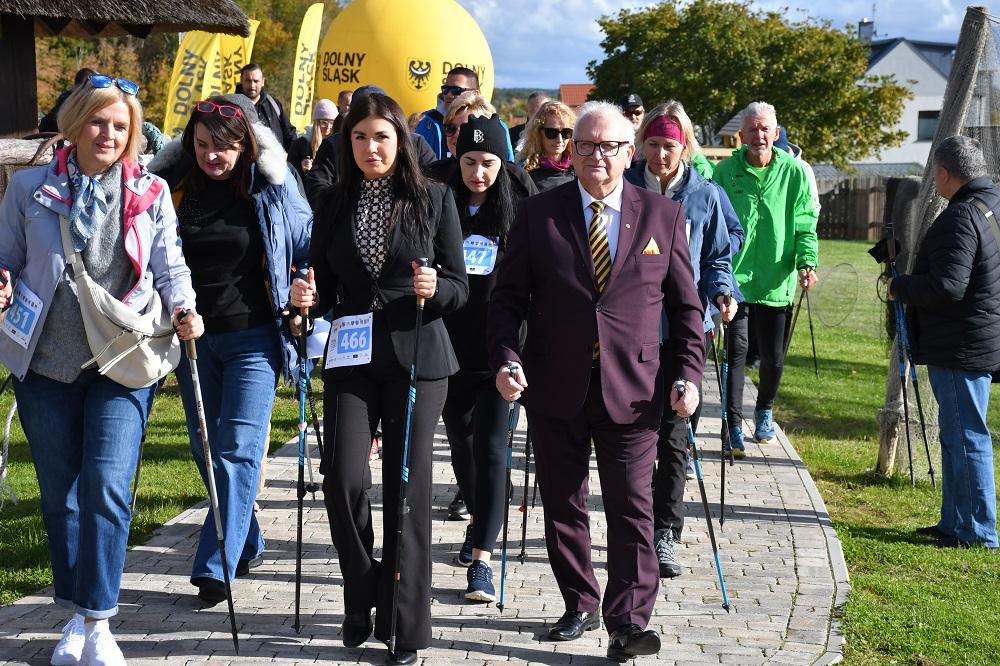 Festiwal Nordic Walking dotarł do.. morza. A zaczynali w Świeradowie Zdroju !