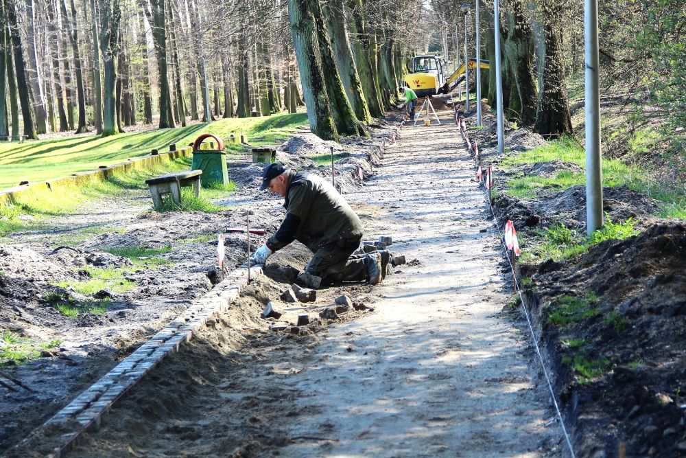 Rewitalizacja Parku Piastowskiego w Chojnowie (FOTO)