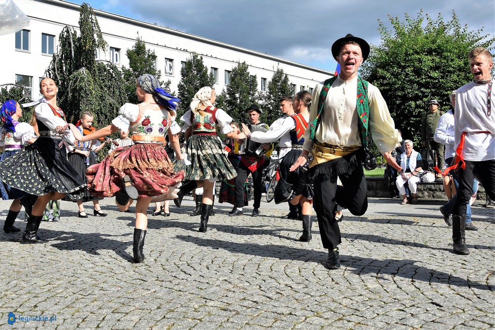 Korowód i koncert galowy na zakończenie "Świata pod Kyczerą" (FOTO)