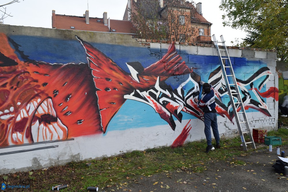 Graffiti jam i warsztaty taneczne (FOTO)