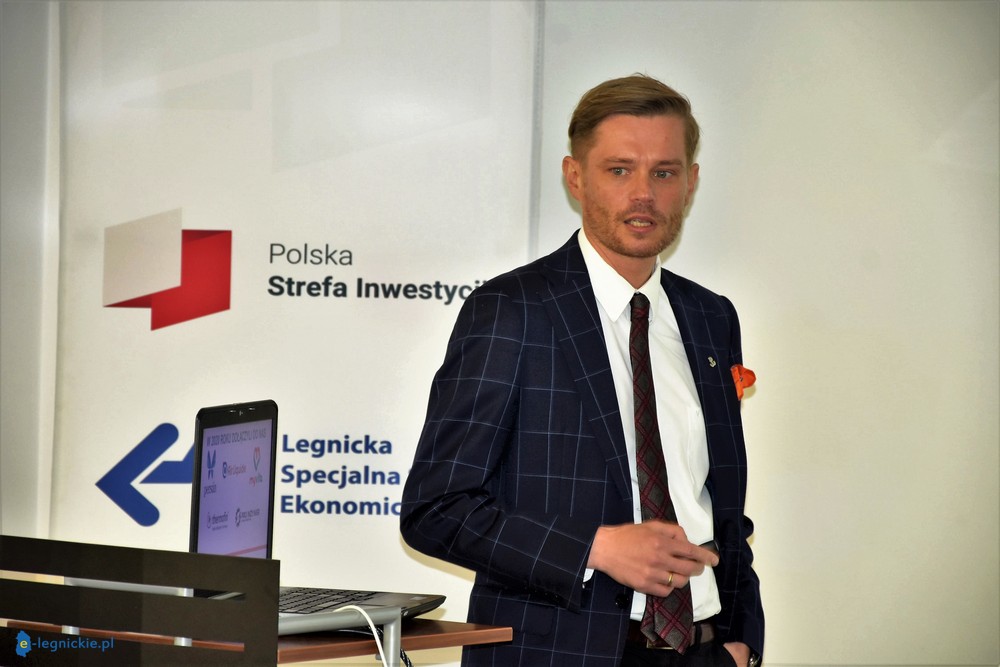 Debata o perspektywach inwestowania w LSSE i w powiecie legnickim (FOTO)