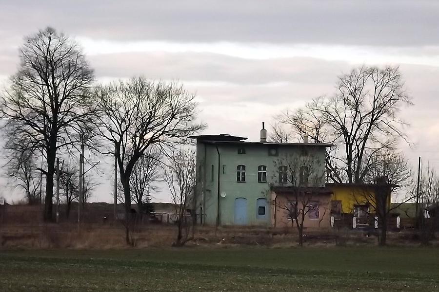 Stacji PKP w Wilczycach nie będzie. Nowa władza Województwa tnie program Kolej+?