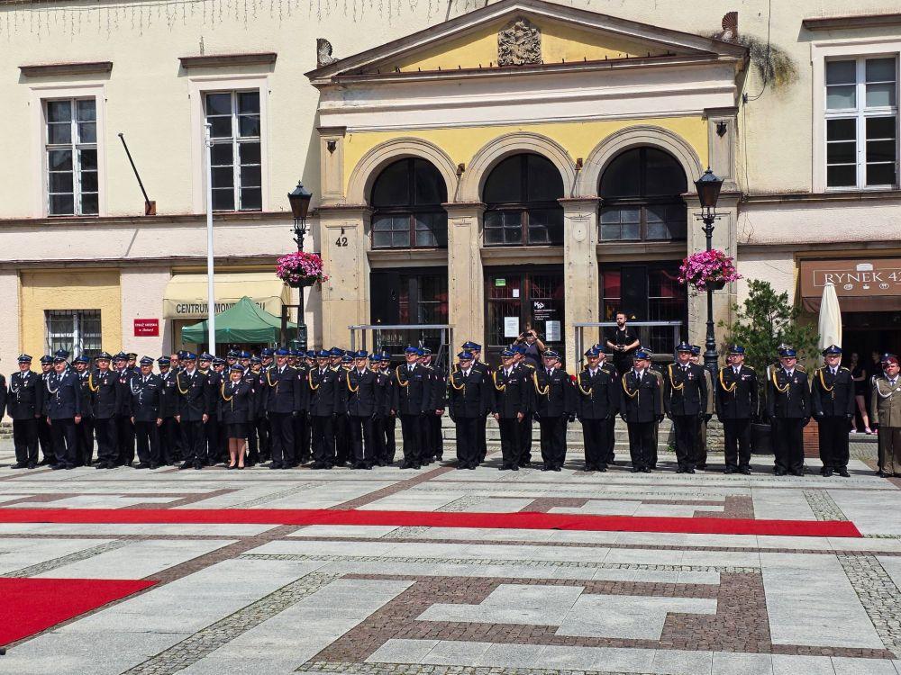 Powiatowe Obchody Dnia Strażaka i sztandar dla PSP w Złotoryi (FOTO)
