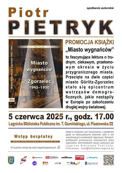 Spotkanie autorskie z historykiem Piotrem Pietrykiem