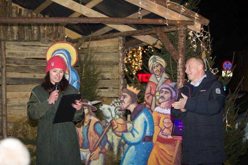 Wspólne kolędzowanie na Rynku w Rudnej (FOTO)