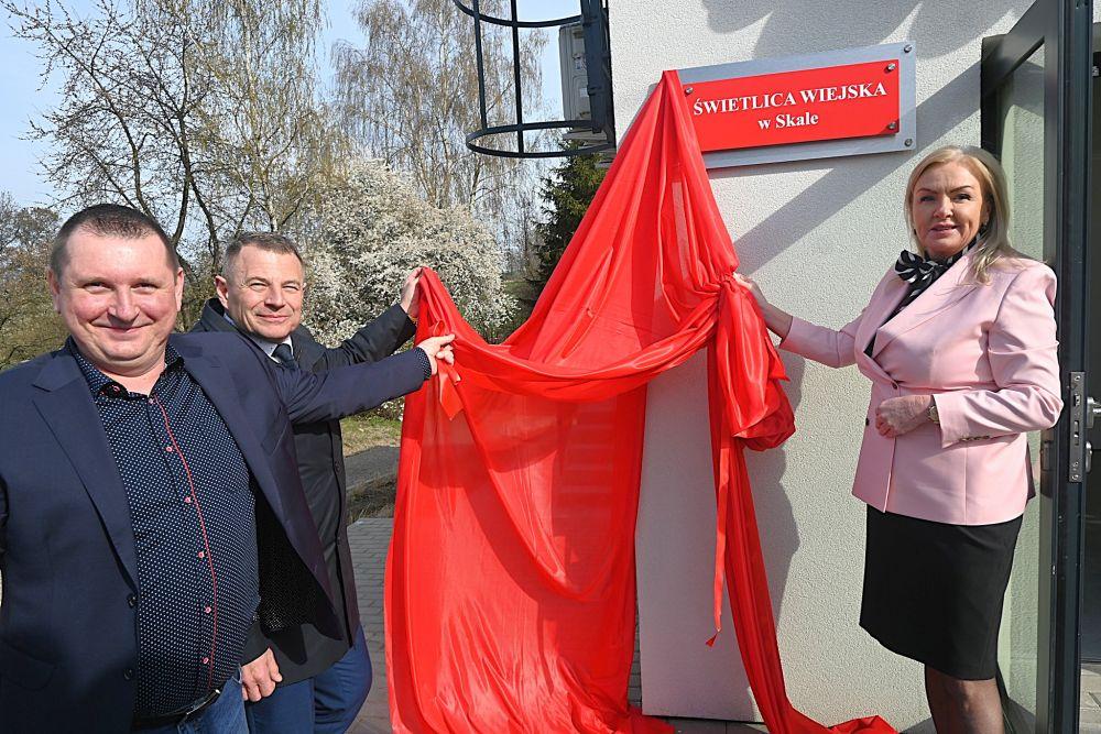 Skała ma świetlicę jak marzenie (FOTO)