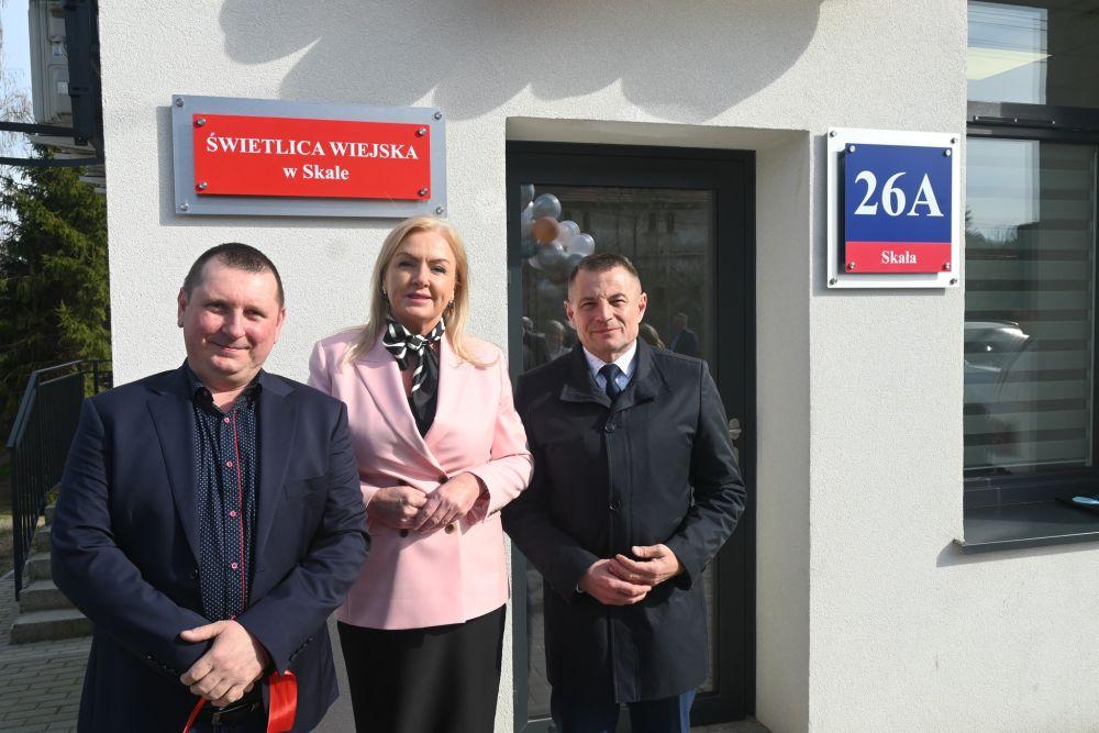 Skała ma świetlicę jak marzenie (FOTO)