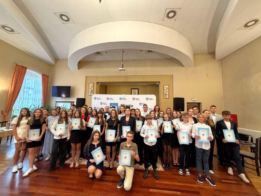 Stypendia dla najlepszych w Chojnowie (FOTO)