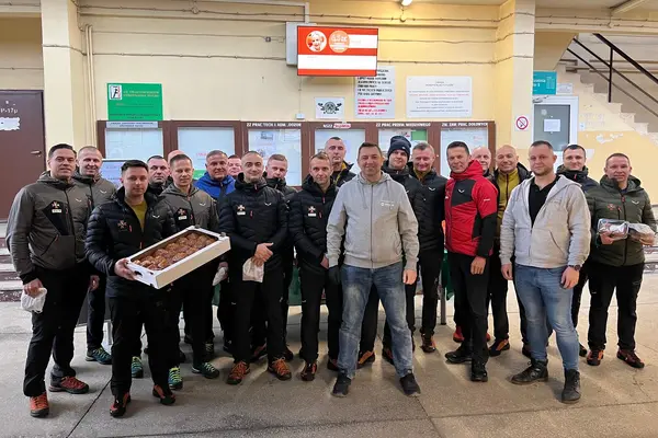 Wspólna pomoc w KGHM. Pracownicy po raz kolejny włączają się w akcję „Pączek ze szlachetnym nadzieniem”